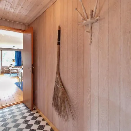 Nyaraló Andria - 300m From The Sea In Ne Jutland By Interhome *